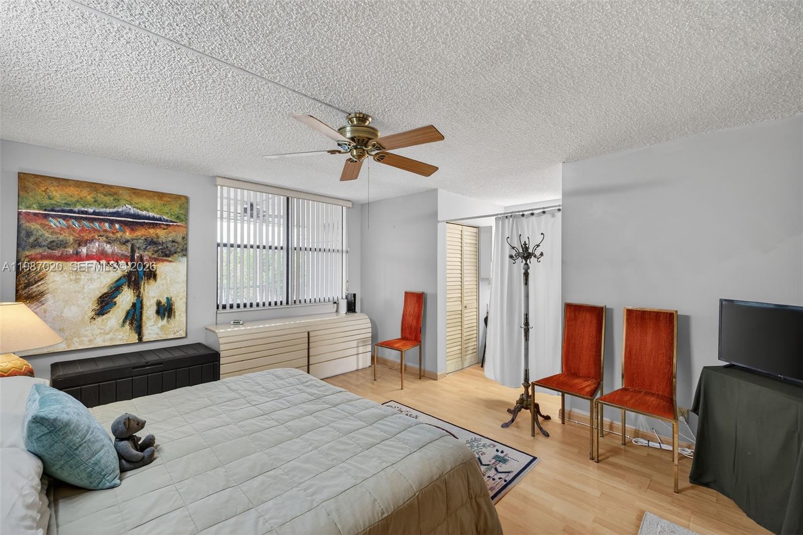 SOUTHVIEW AT AVENTURA CON - Residential