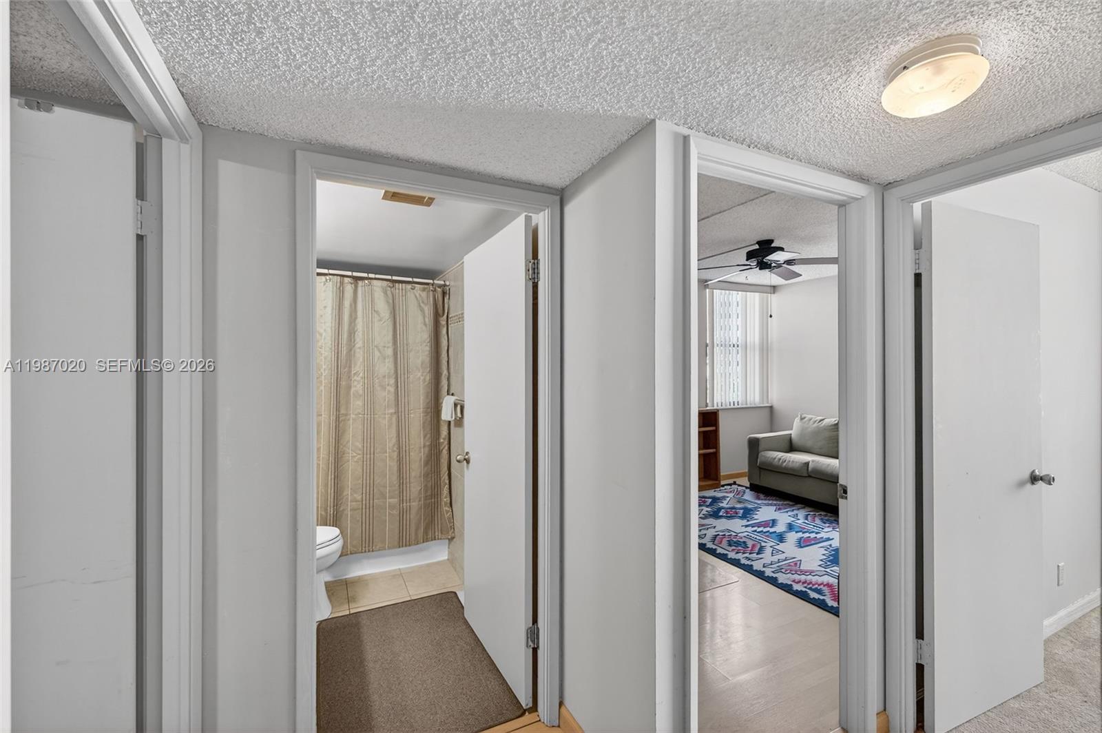 SOUTHVIEW AT AVENTURA CON - Residential