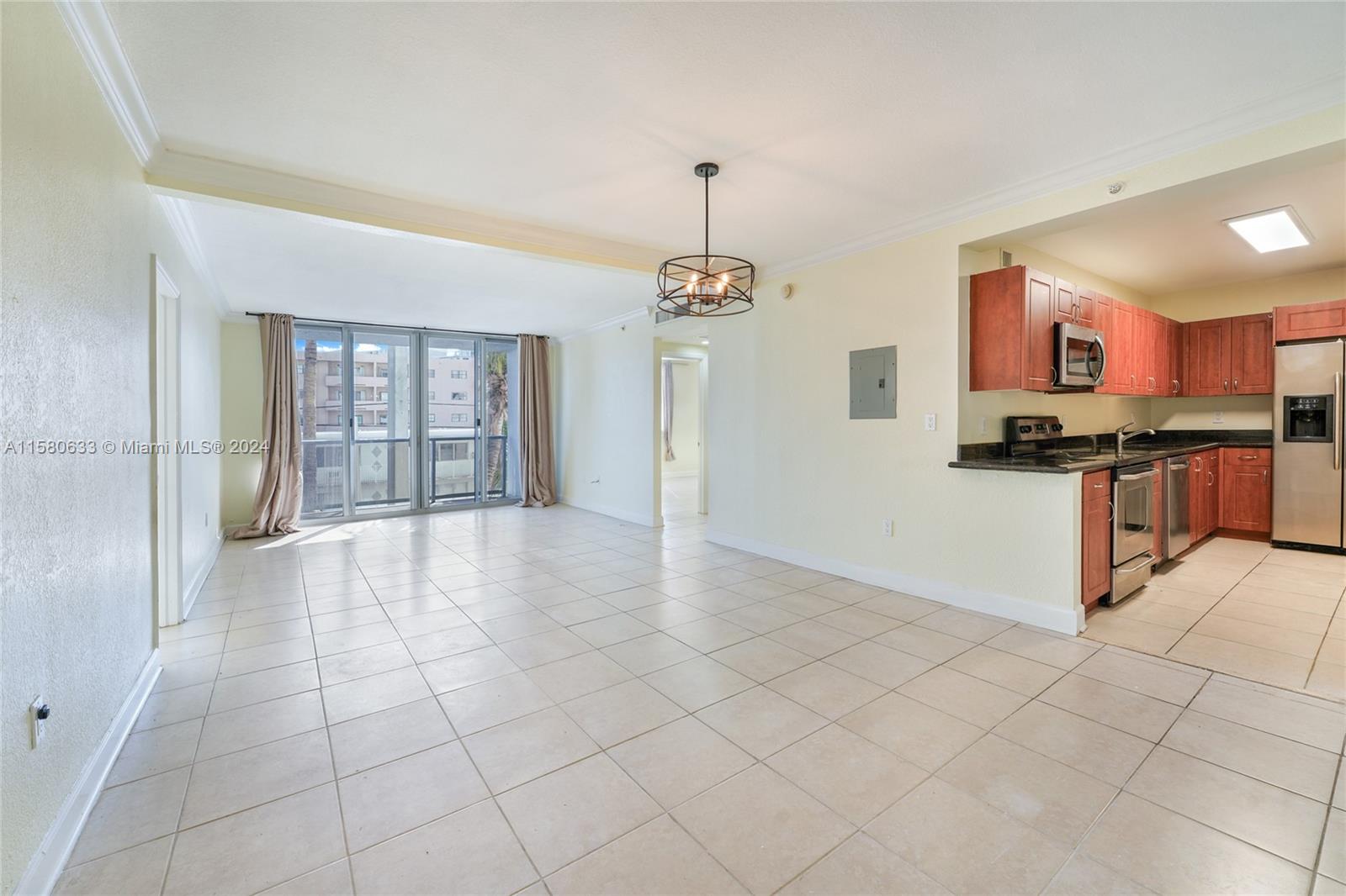 401 BLU OF NORTH BEACH CO - Residential Lease