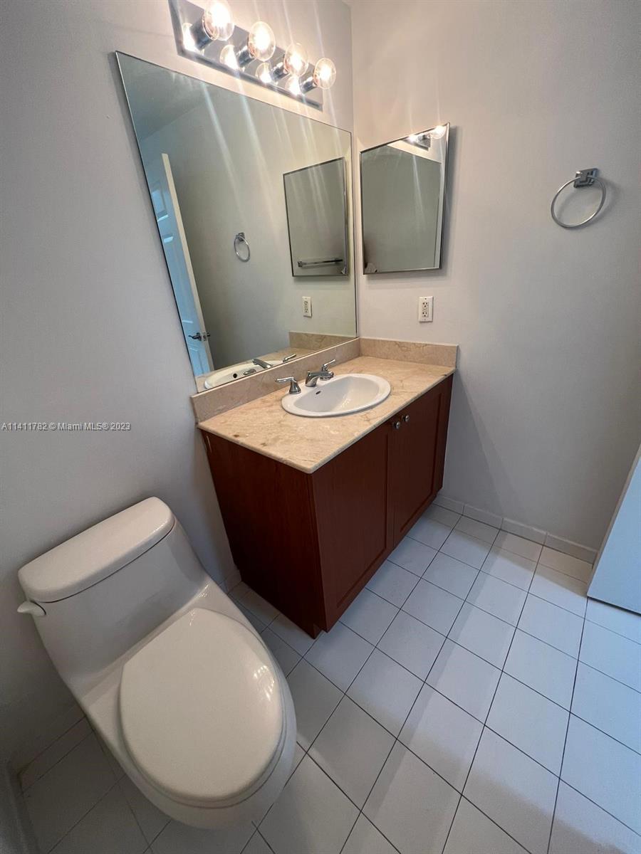 CATALONIA CONDO - Residential Lease