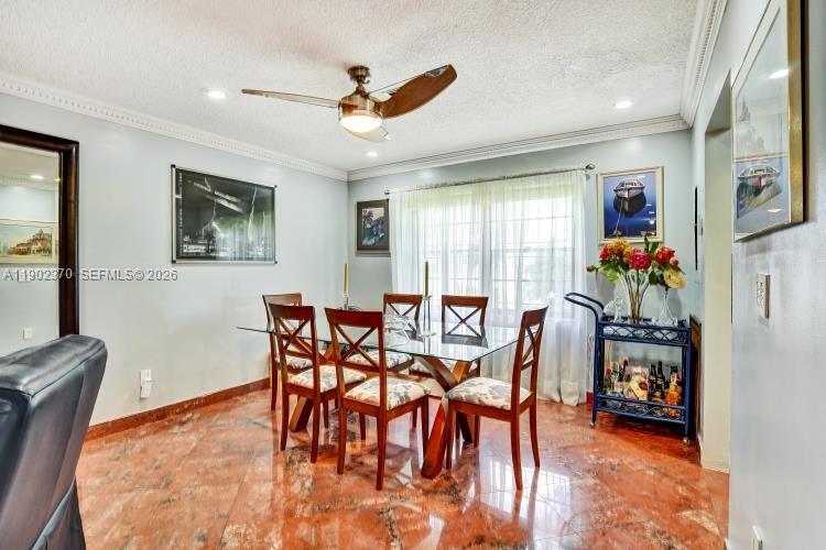 THE TOWNHOMES OF DORAL OA - Residential
