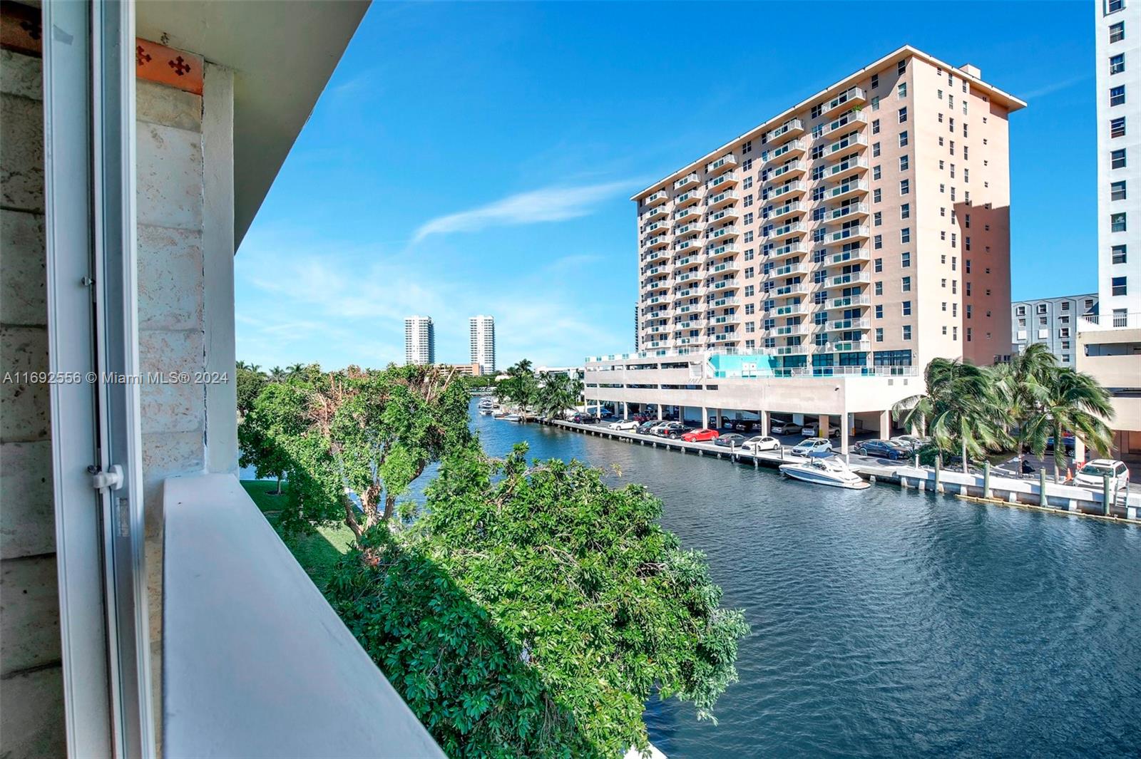 ISLE OF PARADISE CO-OP - Residential