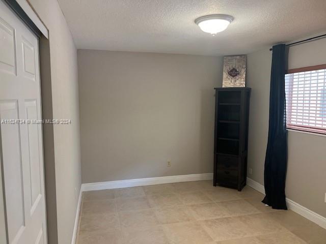KENDALL ACRES WEST - Residential