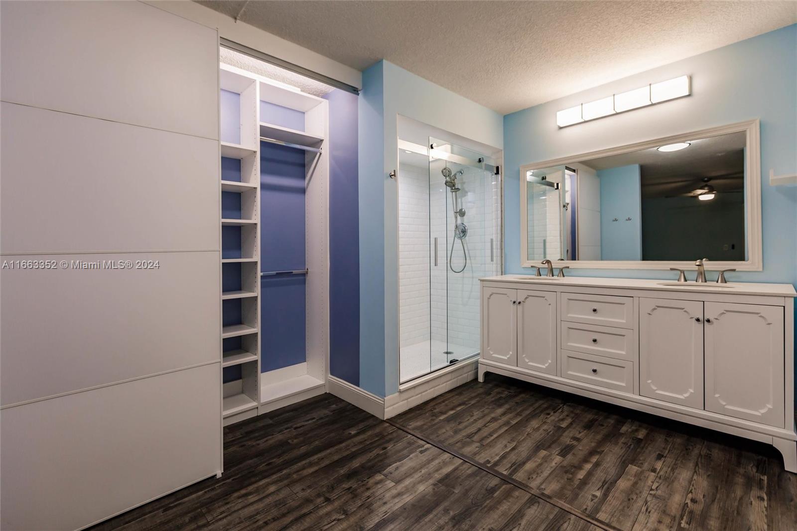 GARDEN LAKES AND GARDEN S - Residential Lease
