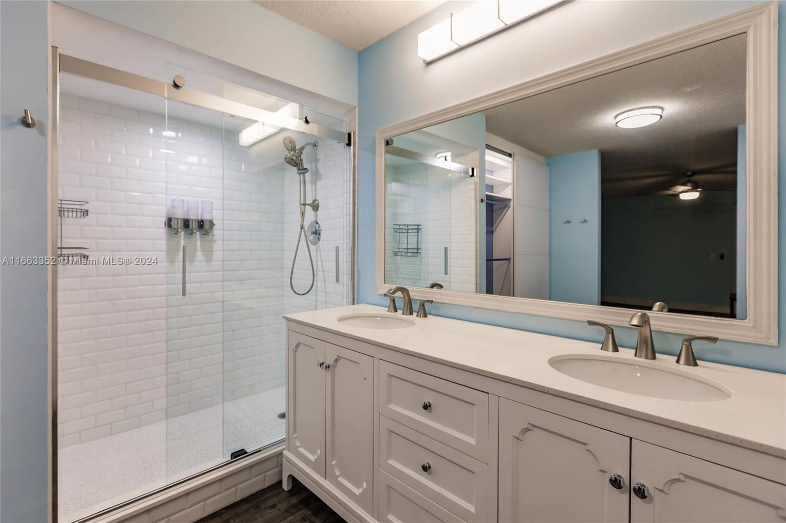 GARDEN LAKES AND GARDEN S - Residential Lease
