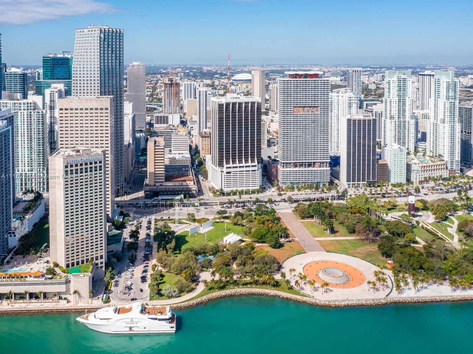 50 BISCAYNE CONDO - Residential