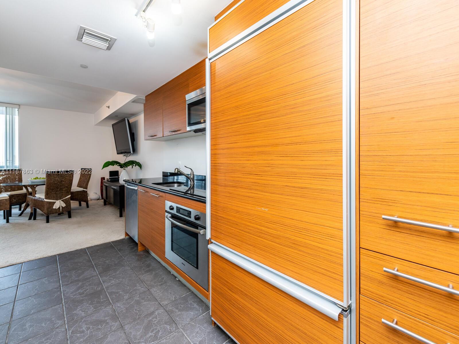 50 BISCAYNE CONDO - Residential