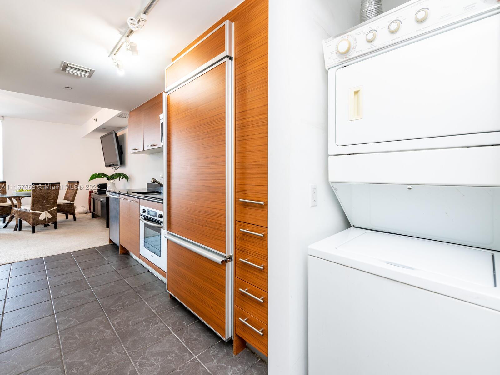 50 BISCAYNE CONDO - Residential