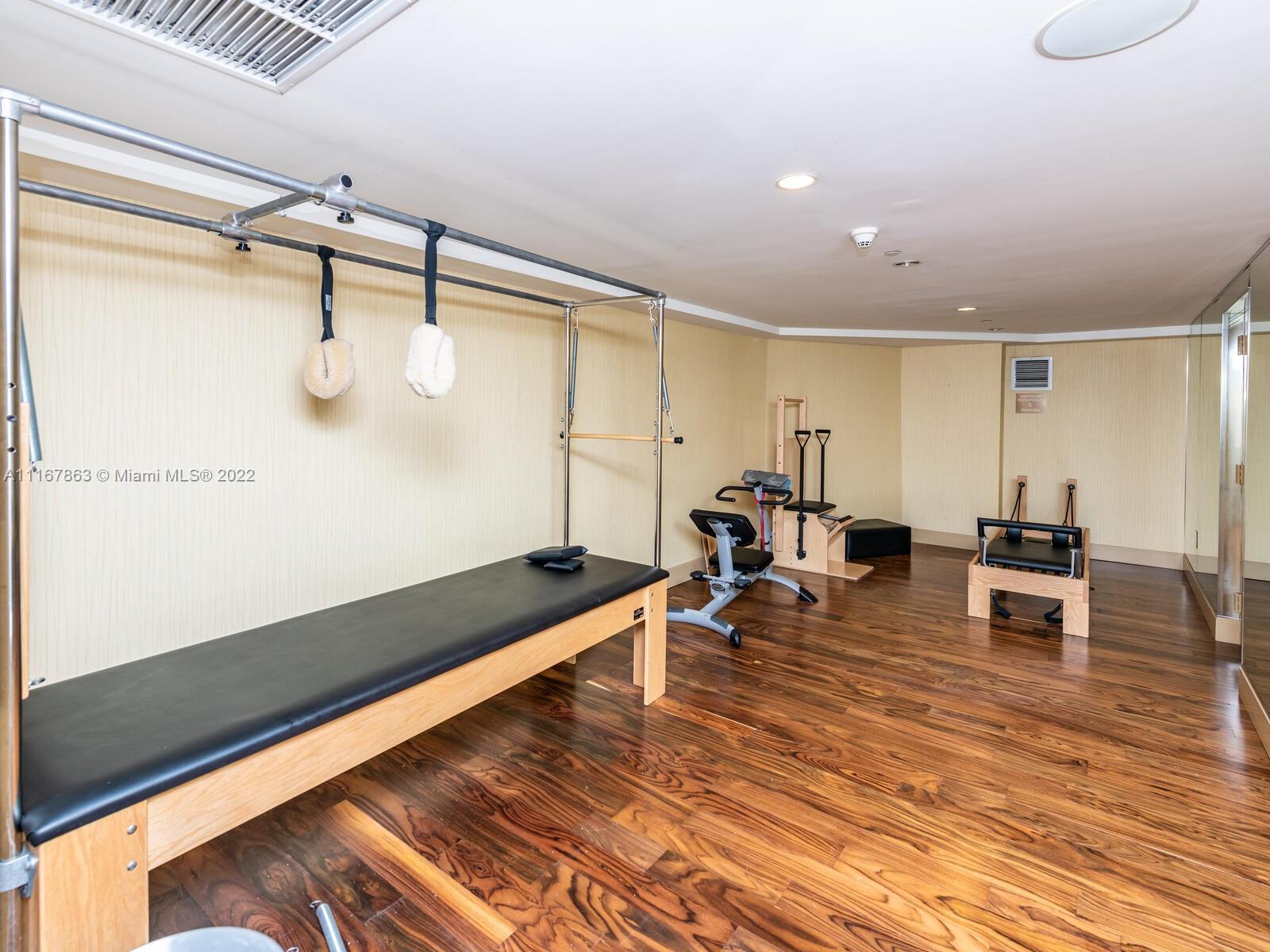 50 BISCAYNE CONDO - Residential