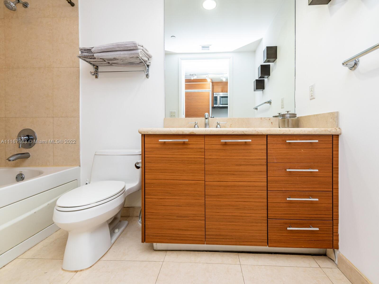 50 BISCAYNE CONDO - Residential