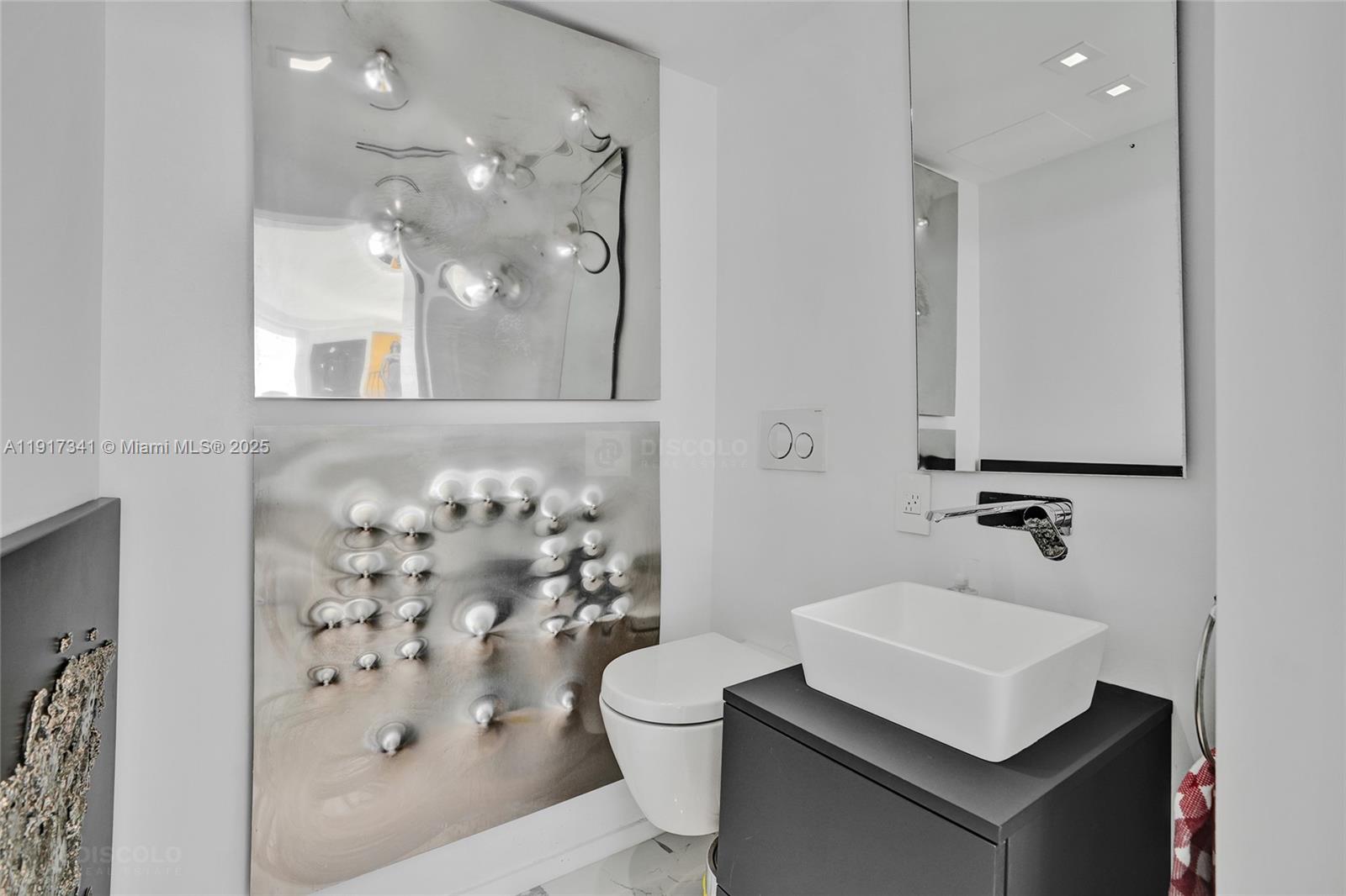THE FLORIDIAN CONDO - Residential