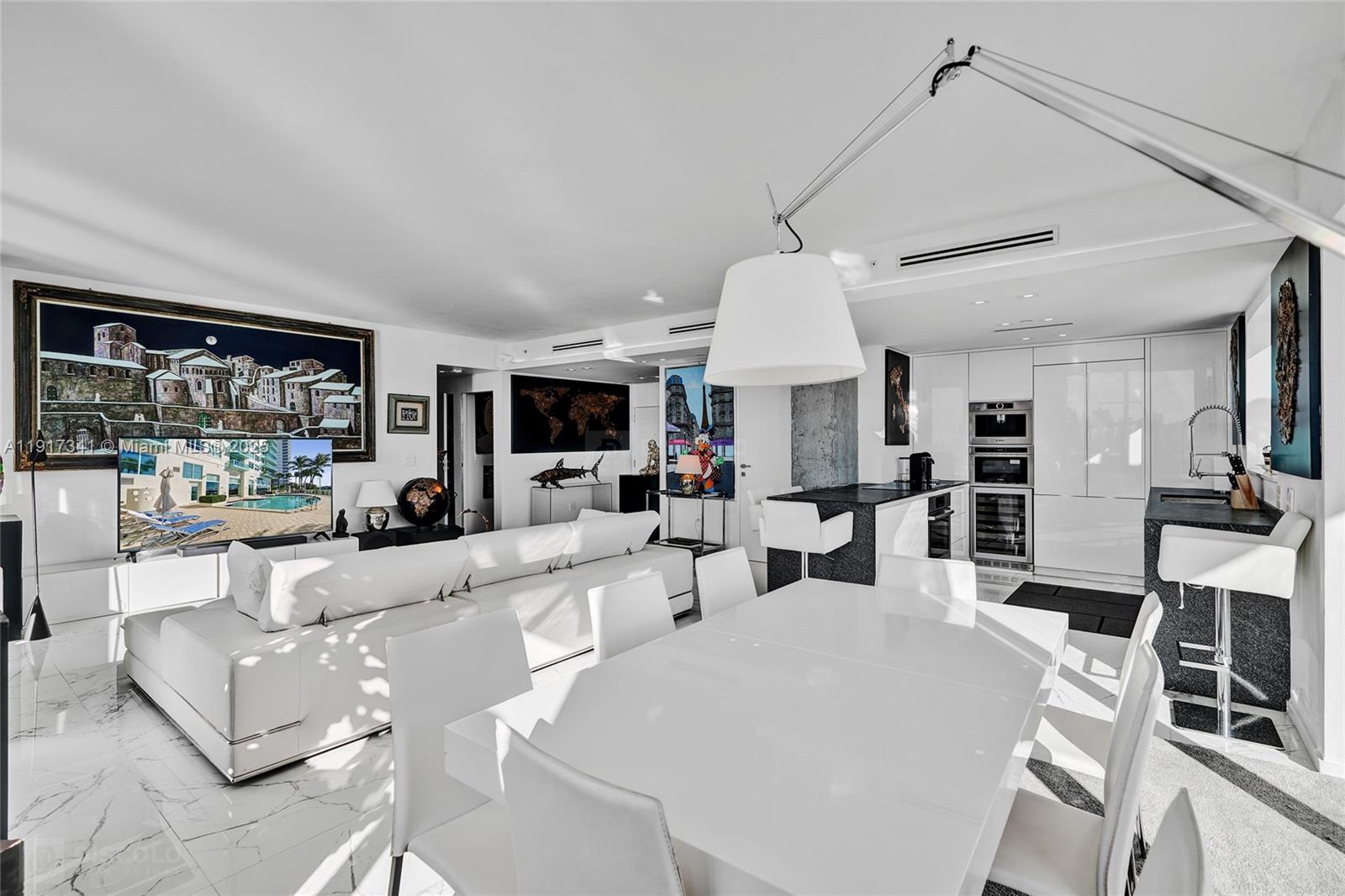 THE FLORIDIAN CONDO - Residential