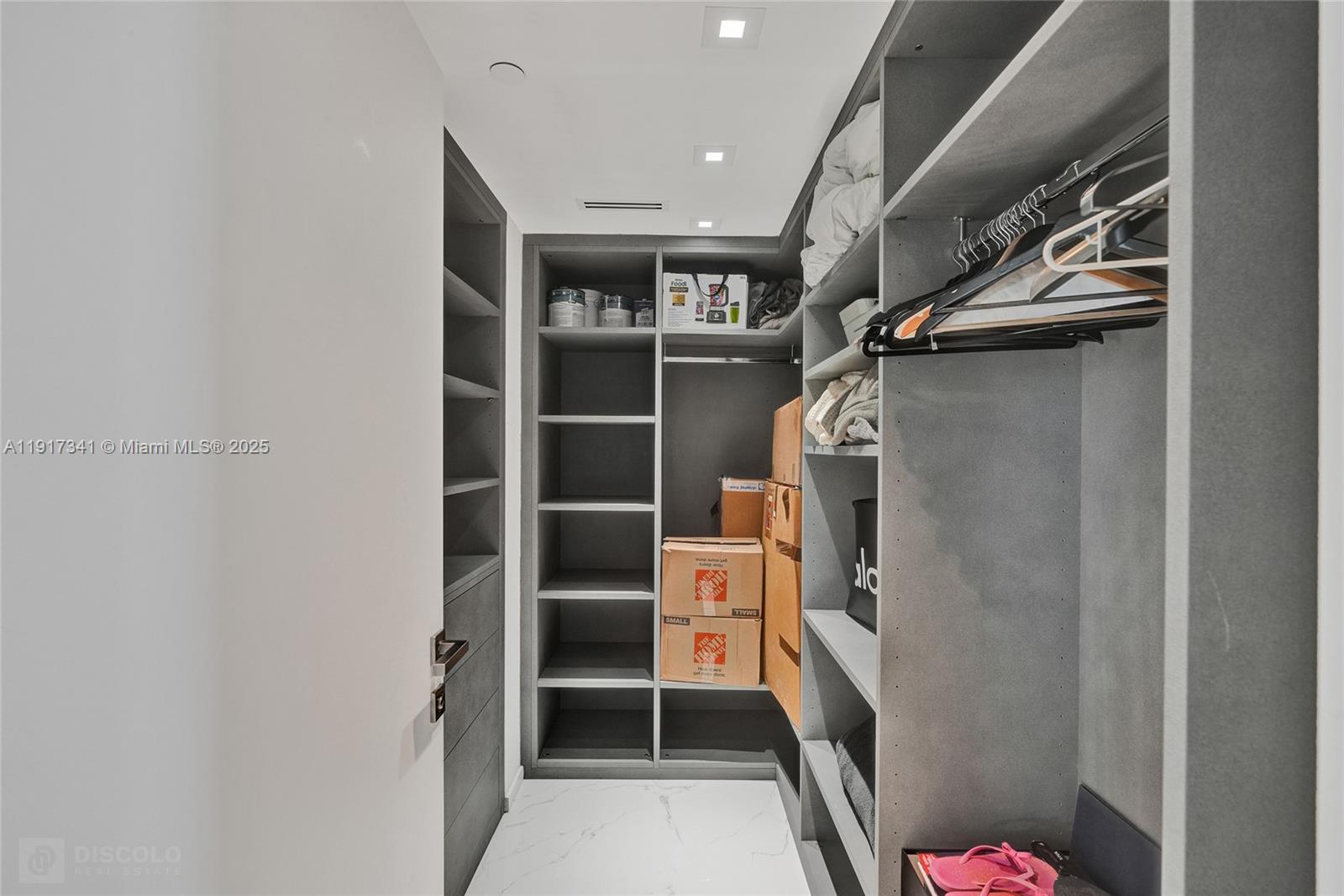 THE FLORIDIAN CONDO - Residential