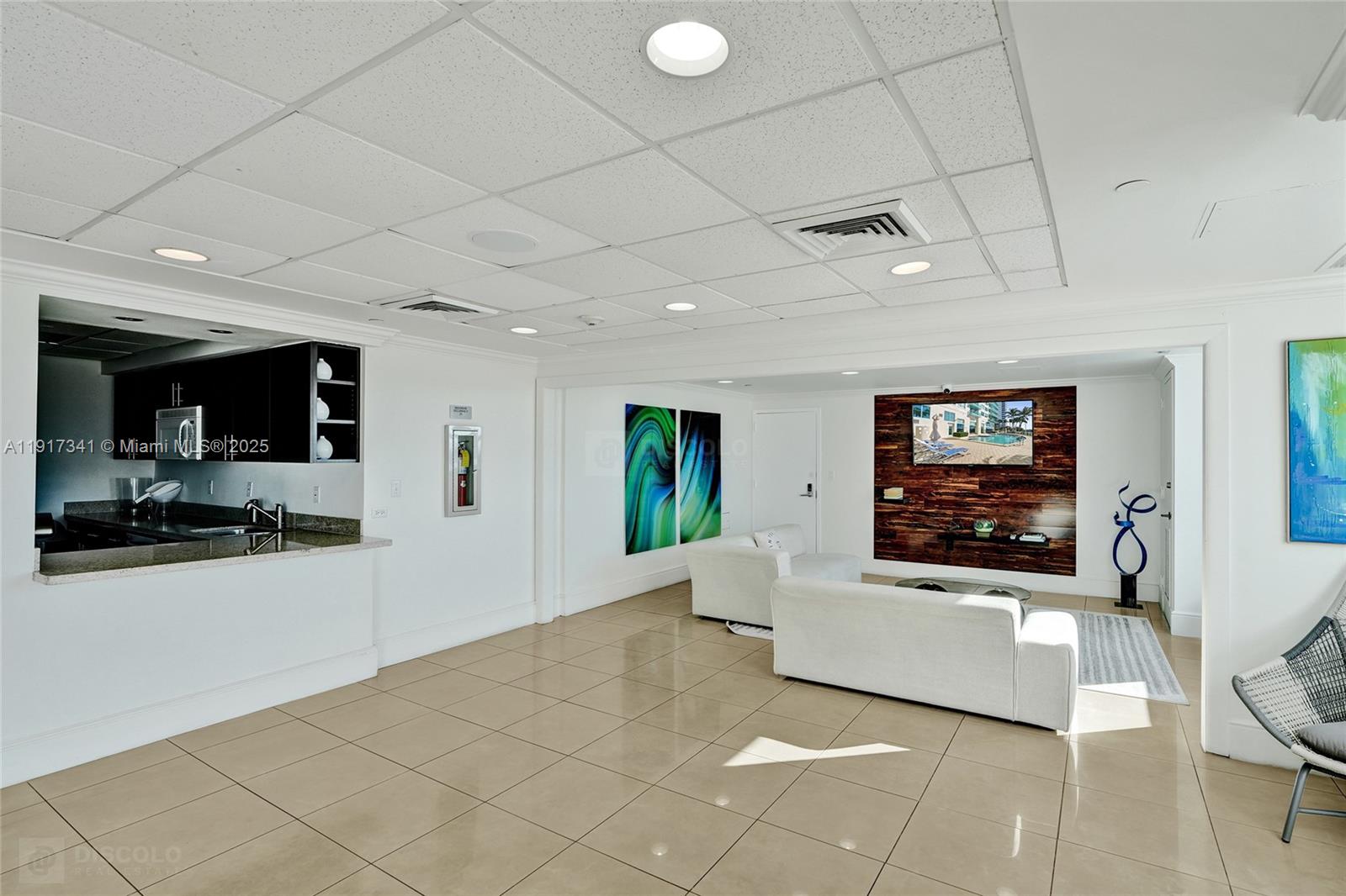 THE FLORIDIAN CONDO - Residential