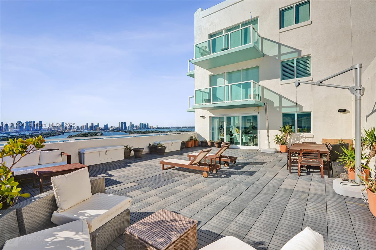 THE FLORIDIAN CONDO - Residential