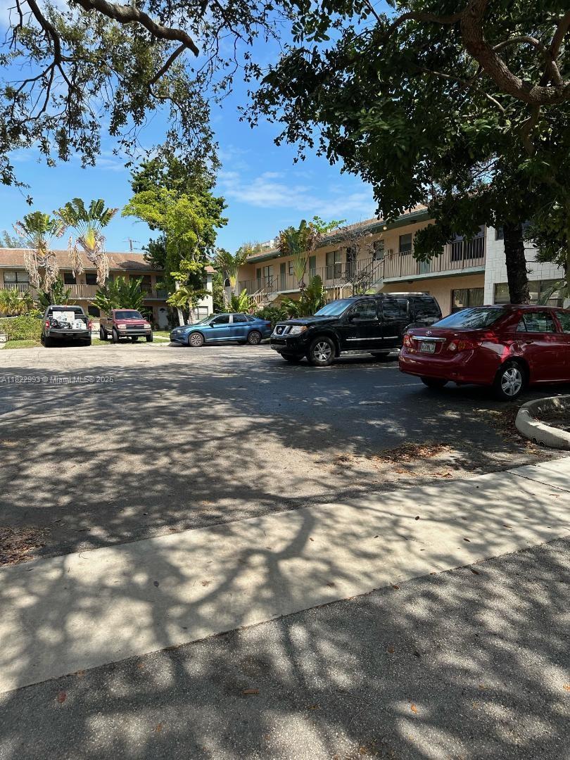 SUZANNE GARDEN APTS CONDO - Residential Lease