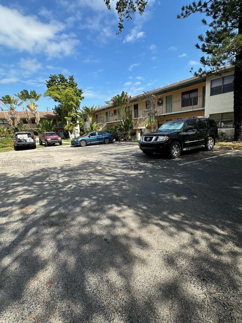 SUZANNE GARDEN APTS CONDO - Residential Lease