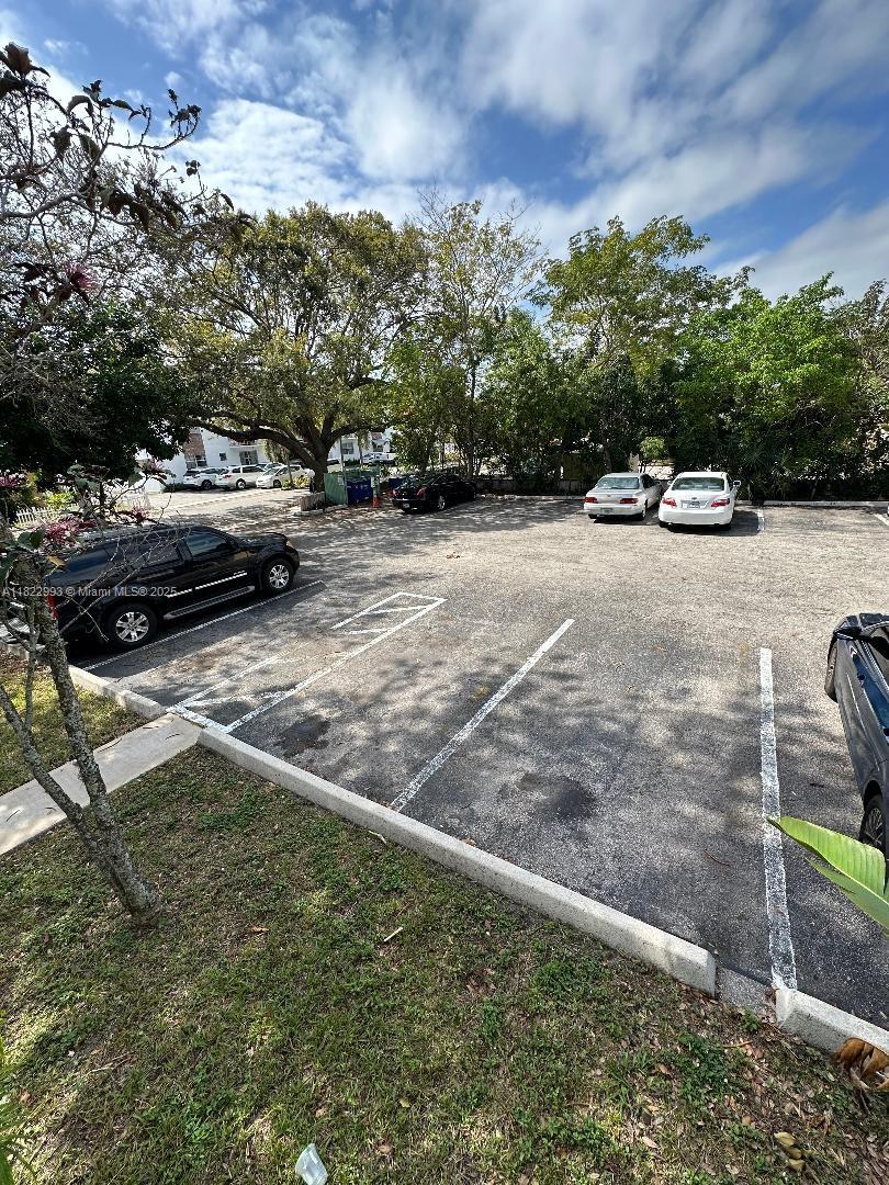 SUZANNE GARDEN APTS CONDO - Residential Lease