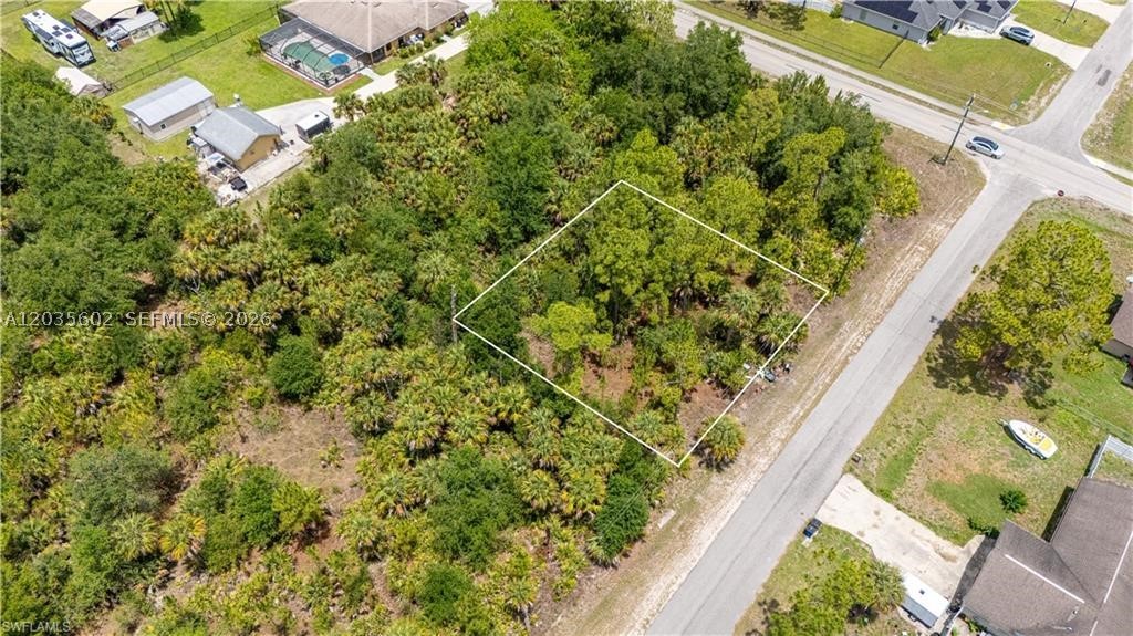 LEHIGH ACRES - Land