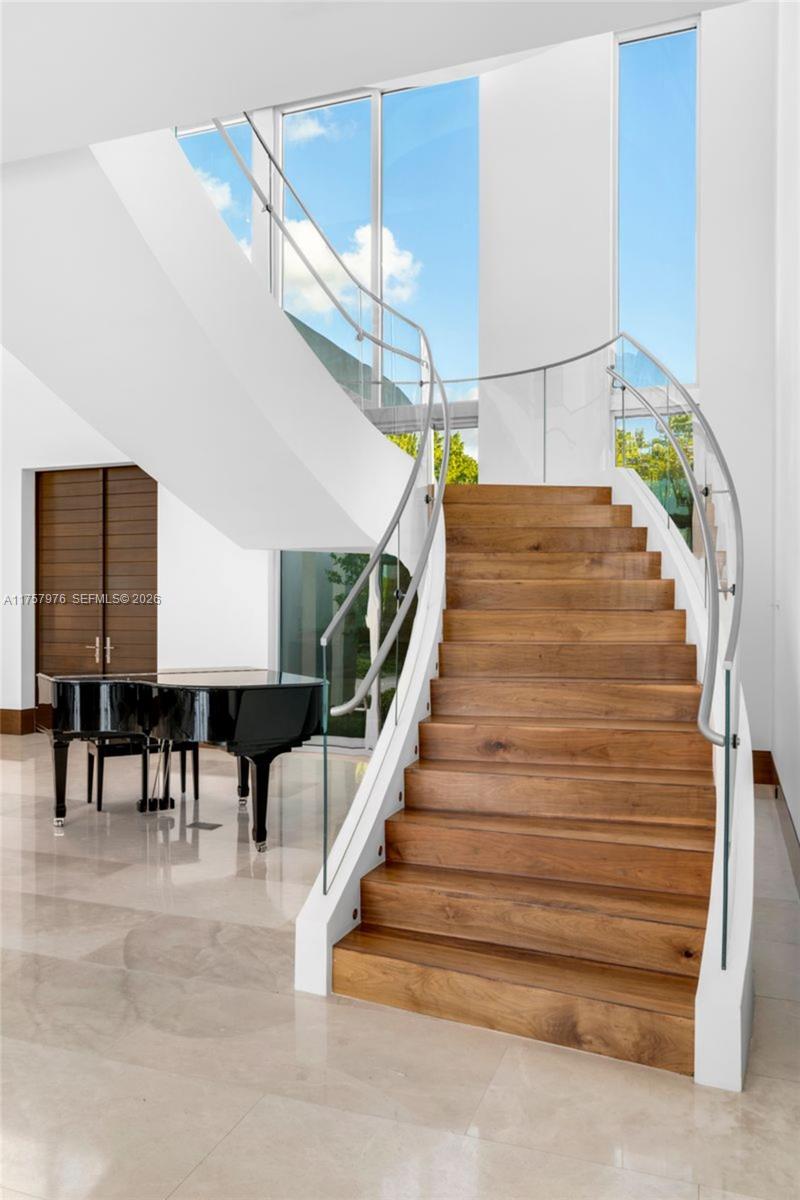 BAL HARBOUR - Residential