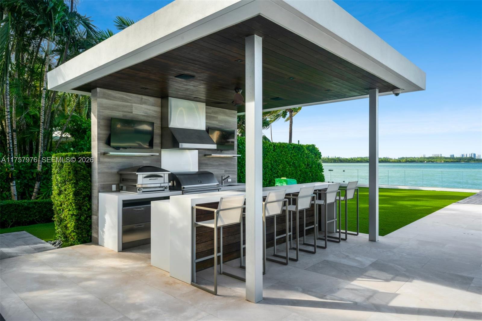 BAL HARBOUR - Residential