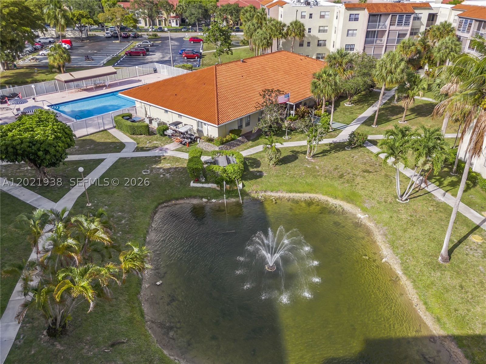 COURTYARDS OF BROWARD COND - Residential