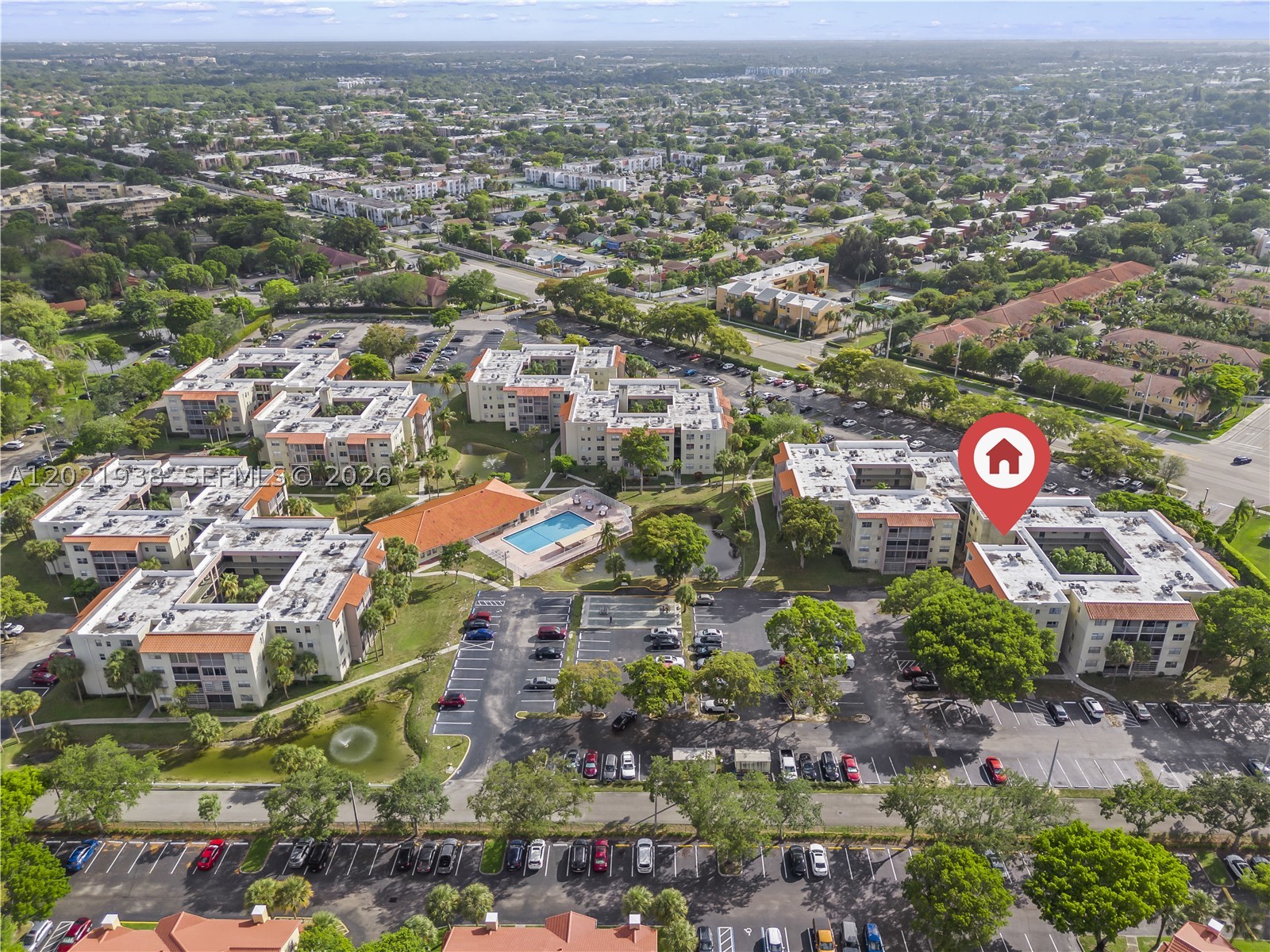 COURTYARDS OF BROWARD COND - Residential