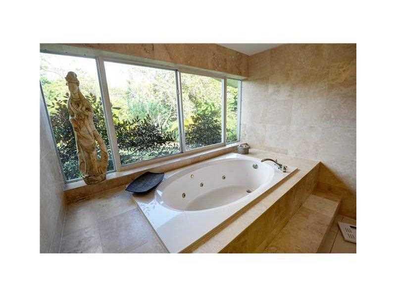 KENDALL GARDENS - Residential Lease