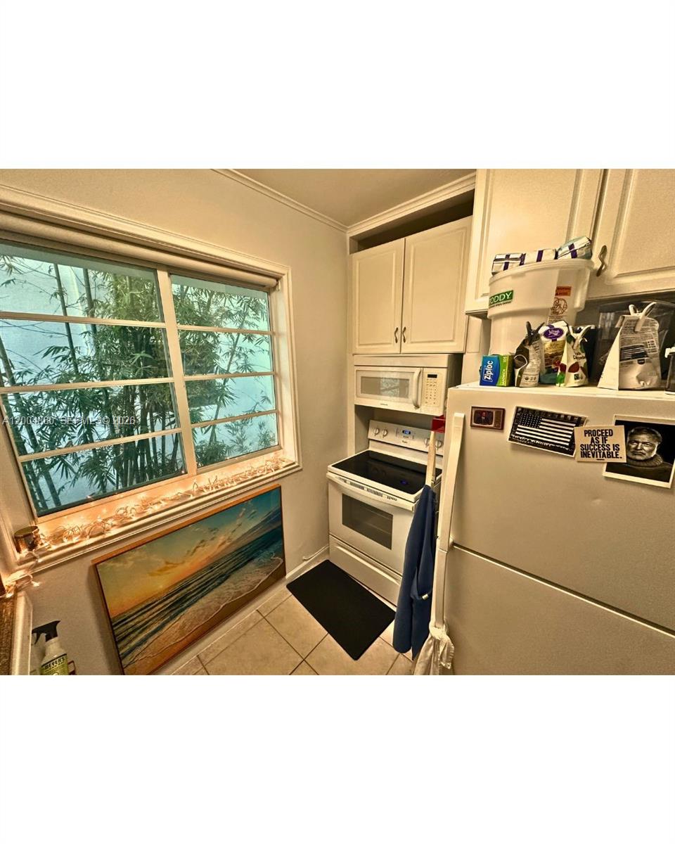 ENCLAVE ON SOUTH BEACH - Residential