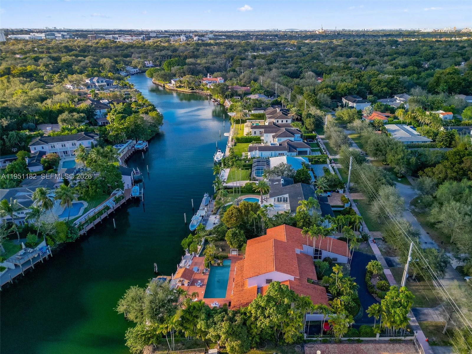 CORAL GABLES RIVIERA SEC - Residential