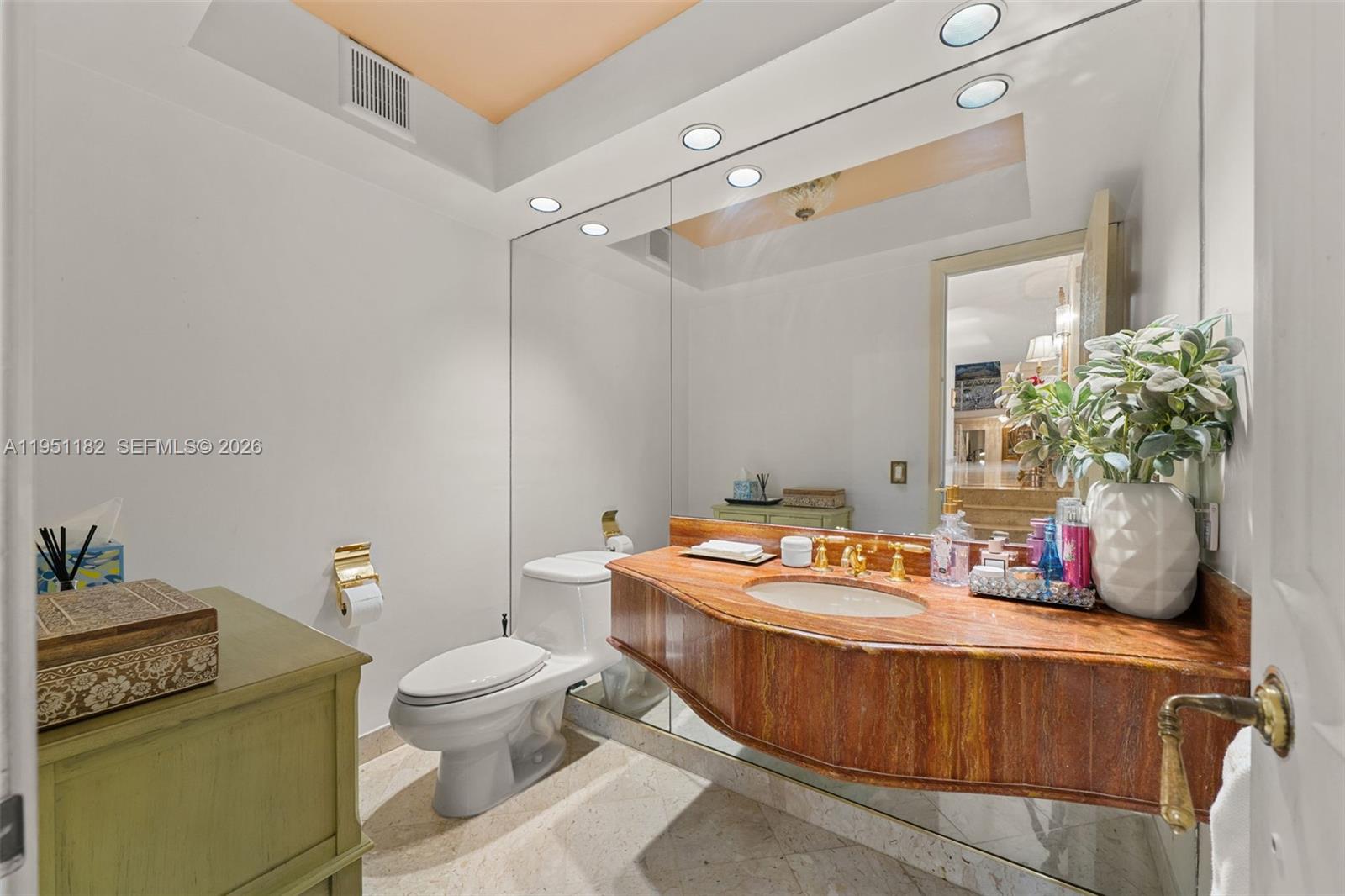 CORAL GABLES RIVIERA SEC - Residential