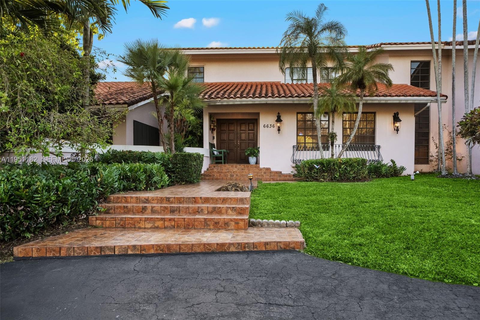 CORAL GABLES RIVIERA SEC - Residential