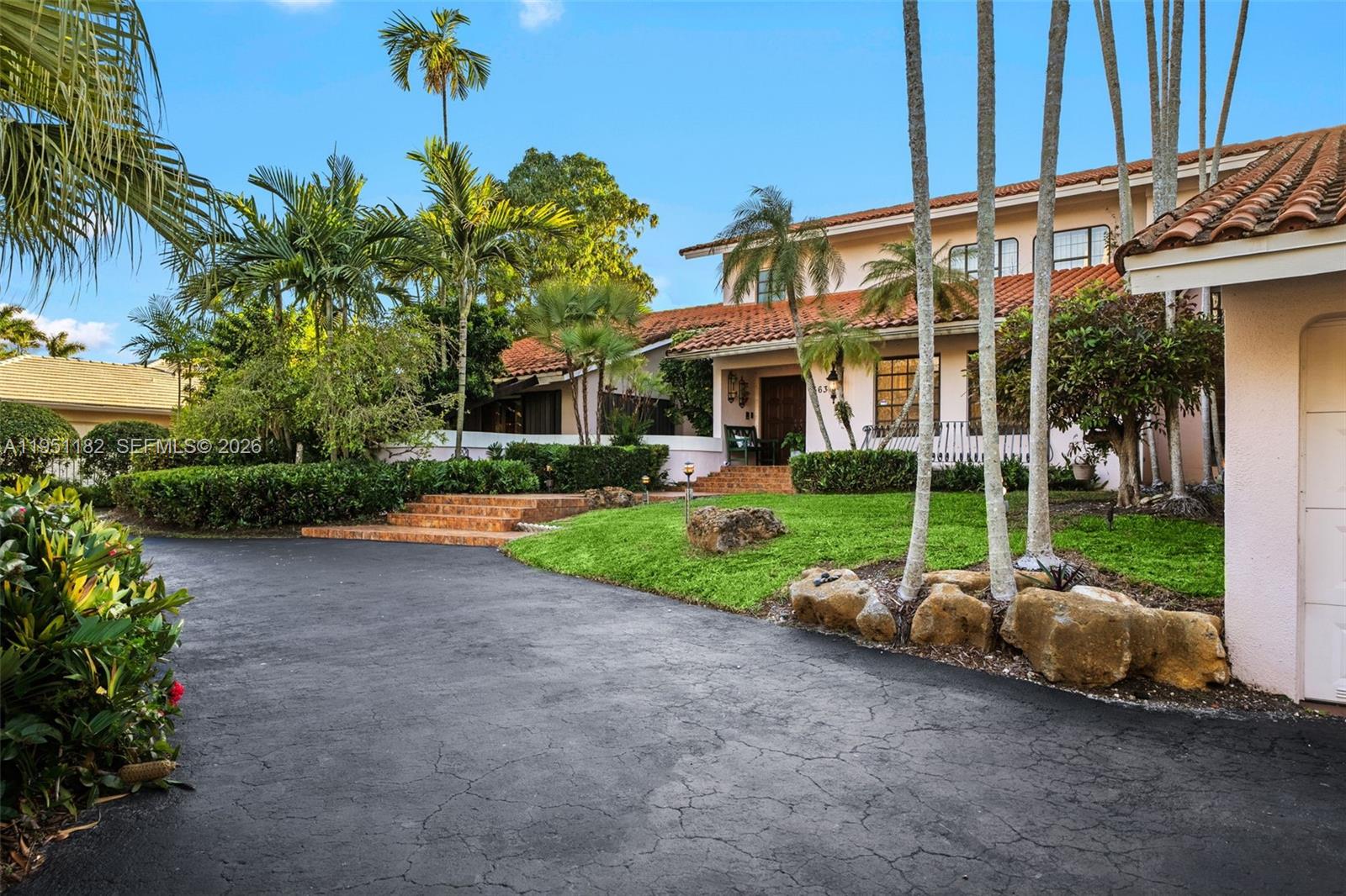 CORAL GABLES RIVIERA SEC - Residential