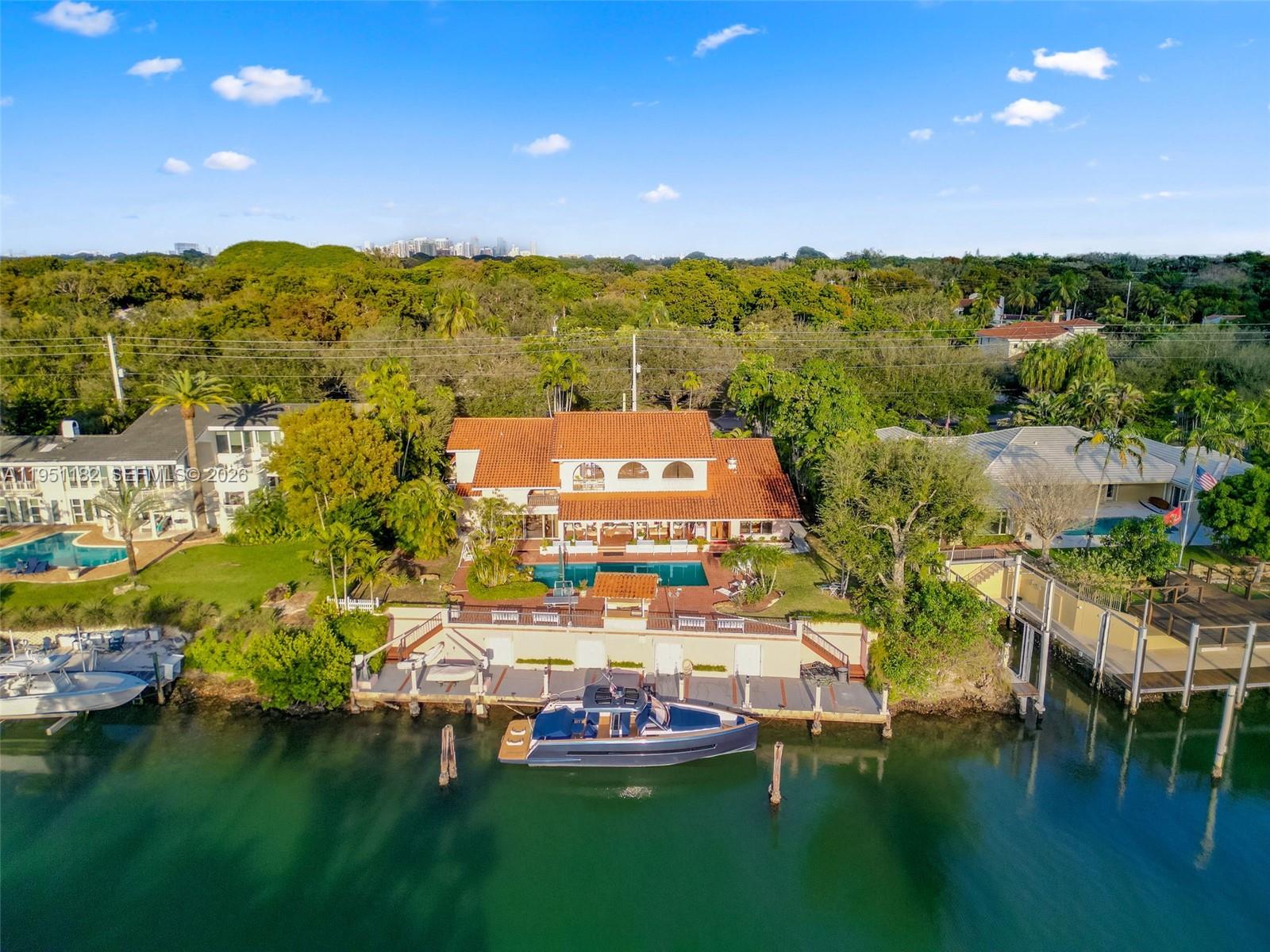 CORAL GABLES RIVIERA SEC - Residential