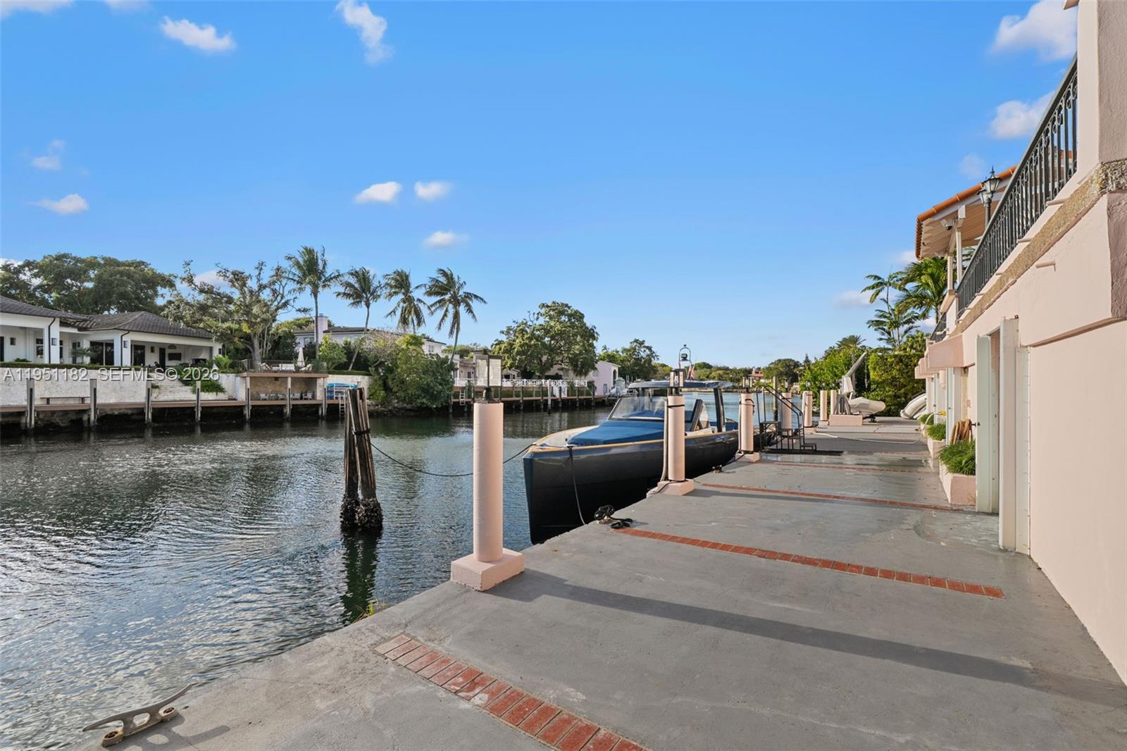 CORAL GABLES RIVIERA SEC - Residential