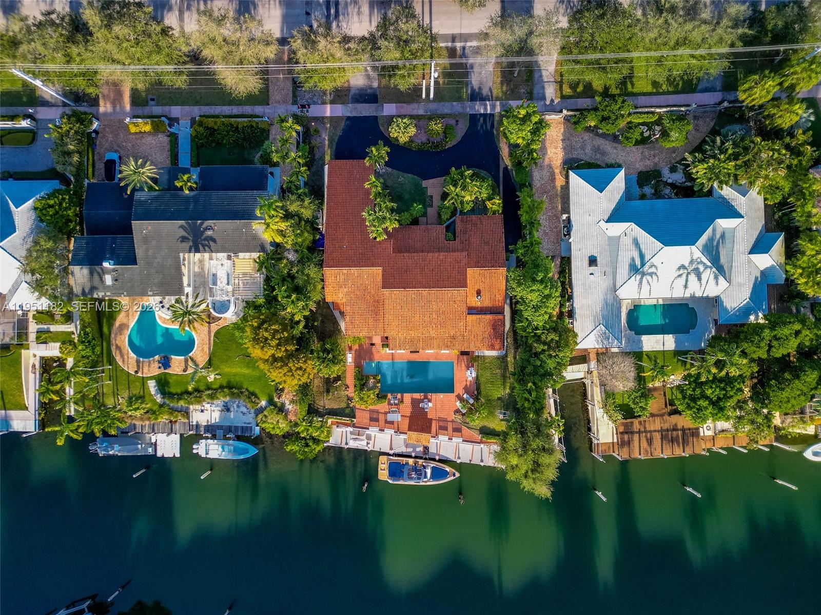 CORAL GABLES RIVIERA SEC - Residential