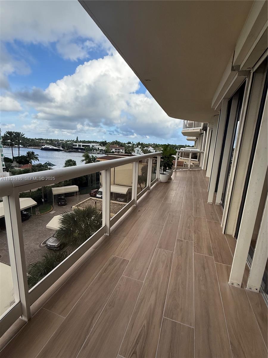 TERRACES NORTH TURNBERRY - Residential