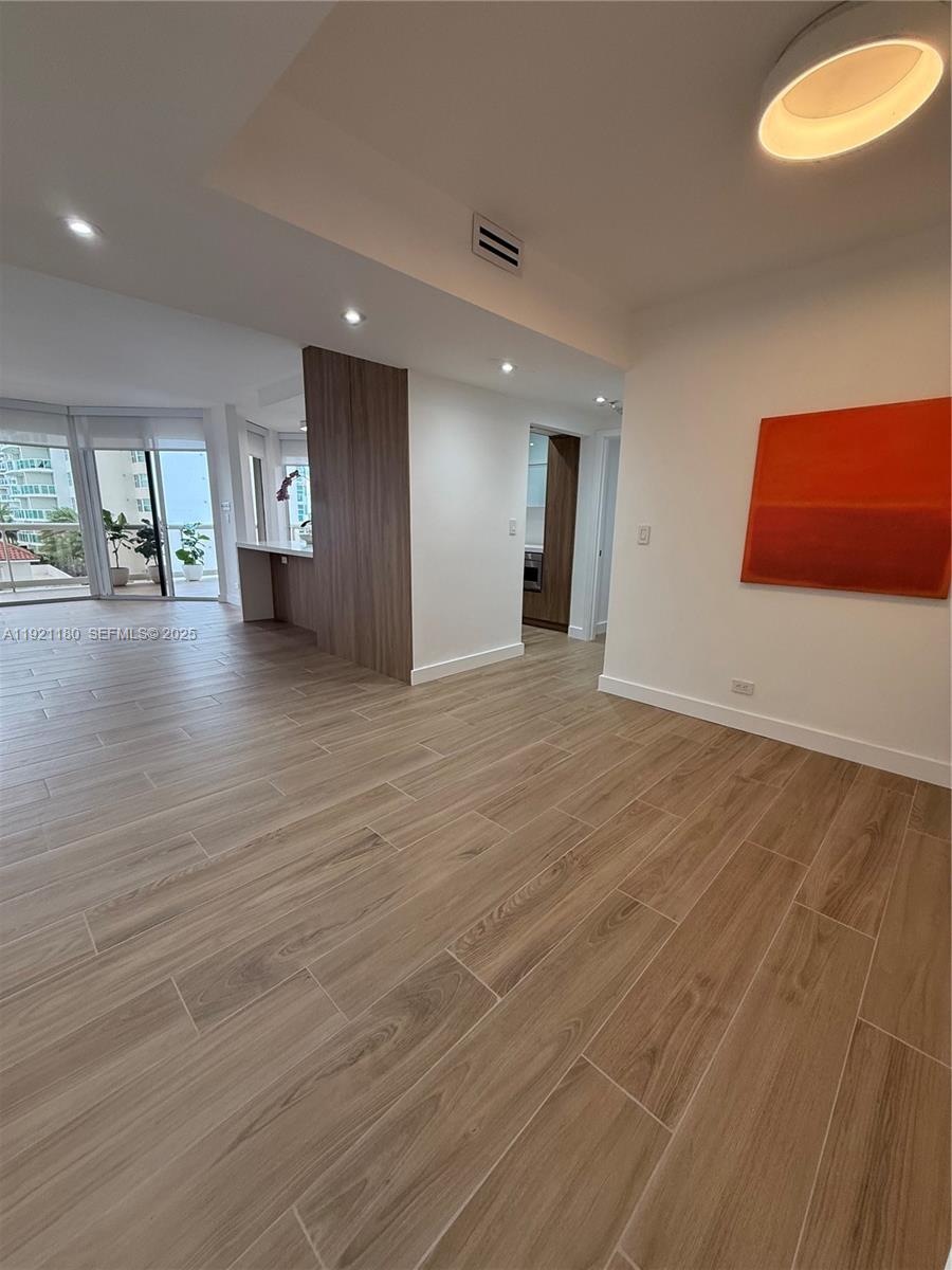 TERRACES NORTH TURNBERRY - Residential