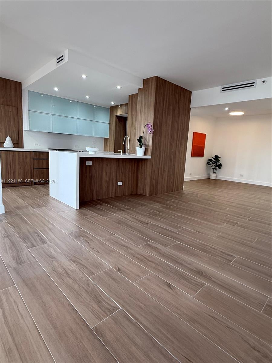 TERRACES NORTH TURNBERRY - Residential