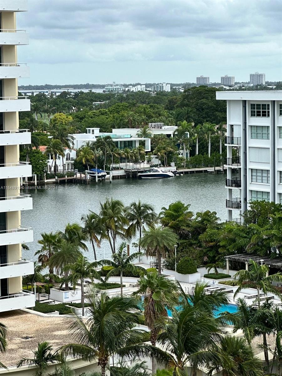 OCEANSIDE PLAZA CONDO - Residential