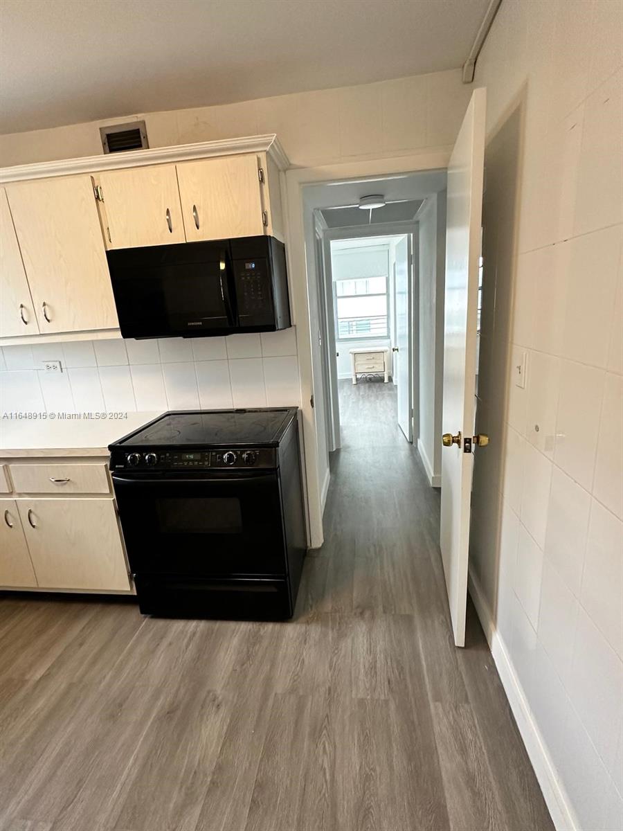 OCEANSIDE PLAZA CONDO - Residential
