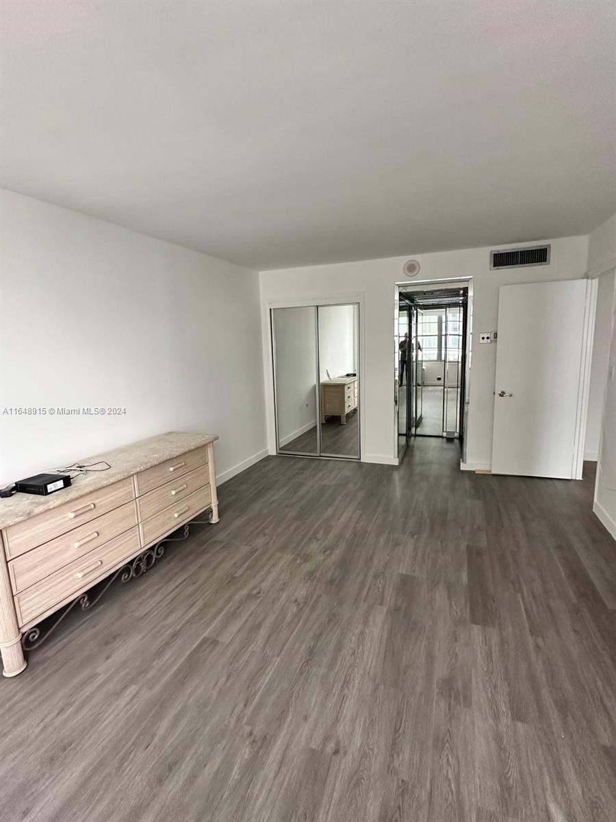 OCEANSIDE PLAZA CONDO - Residential