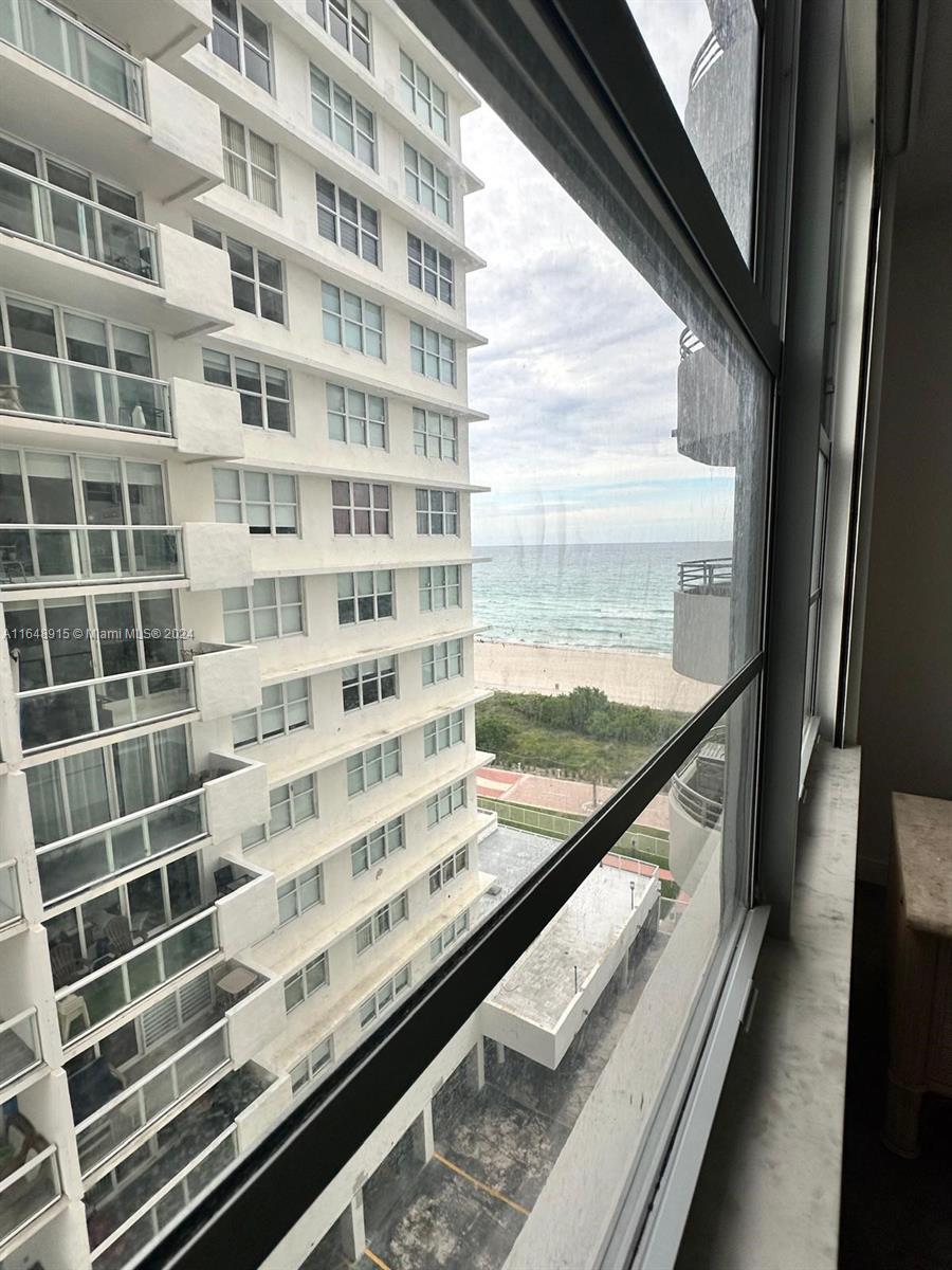 OCEANSIDE PLAZA CONDO - Residential
