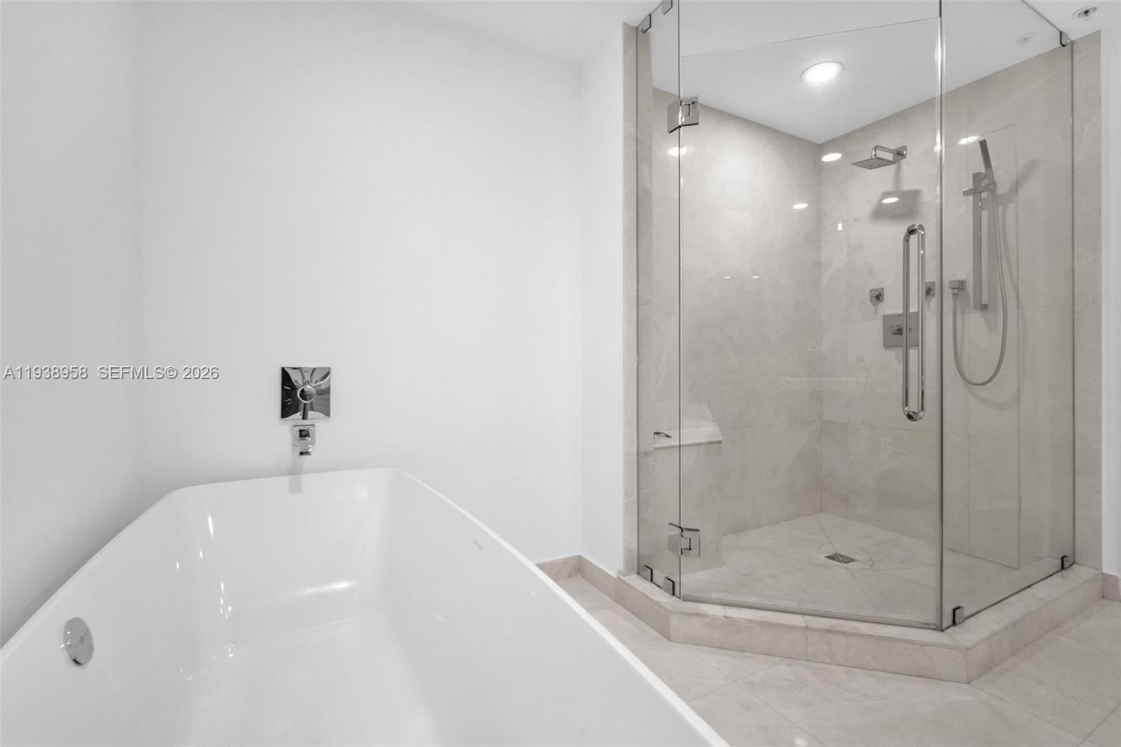 MARINA PALMS RESIDENCES S - Residential