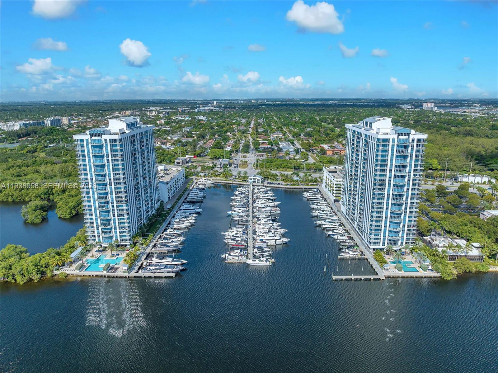 MARINA PALMS RESIDENCES S - Residential