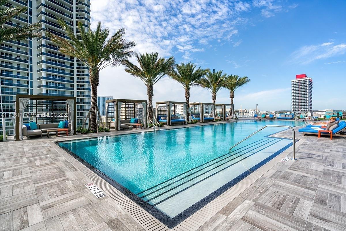 4111 SOUTH OCEAN DRIVE CO - Residential