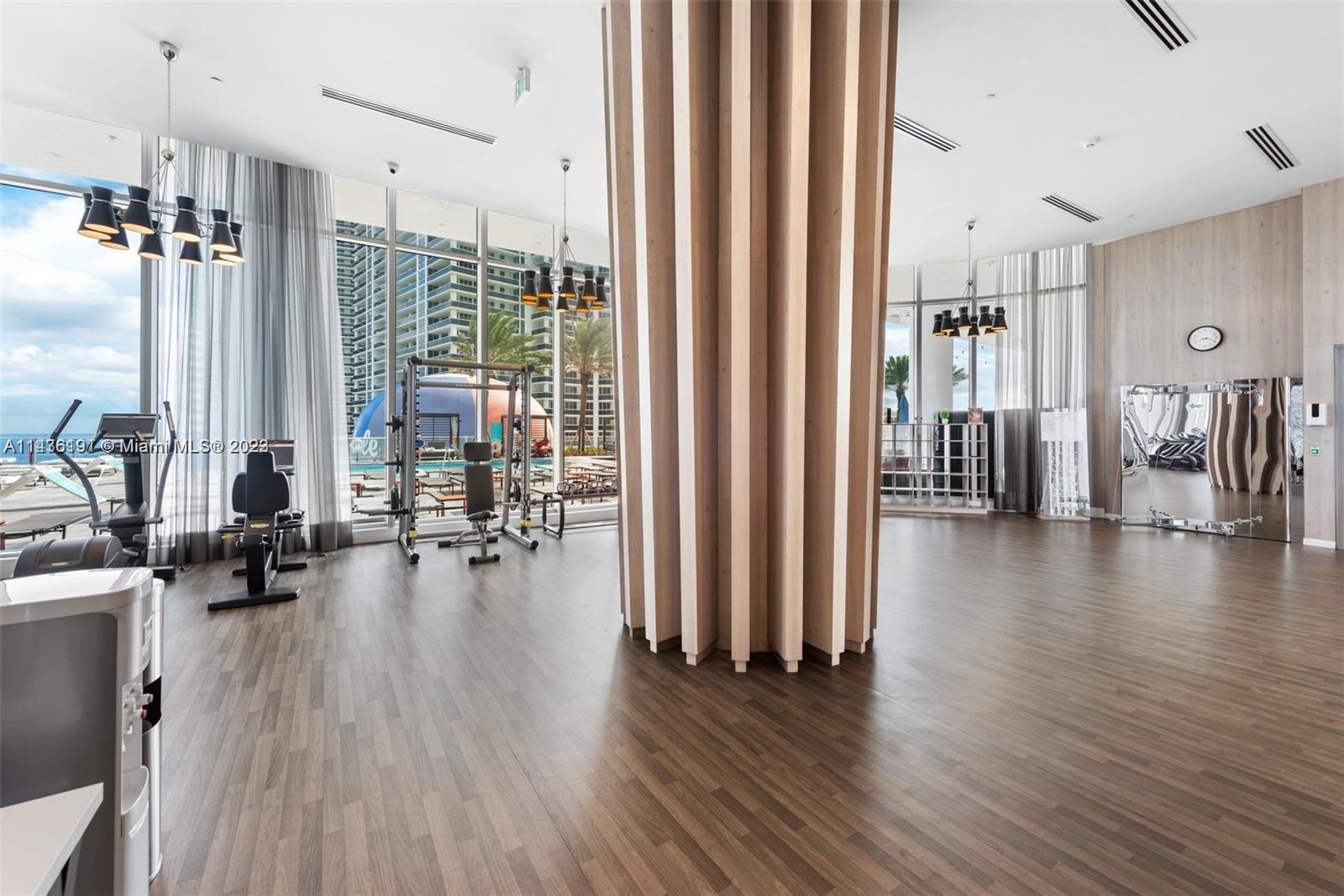 4111 SOUTH OCEAN DRIVE CO - Residential