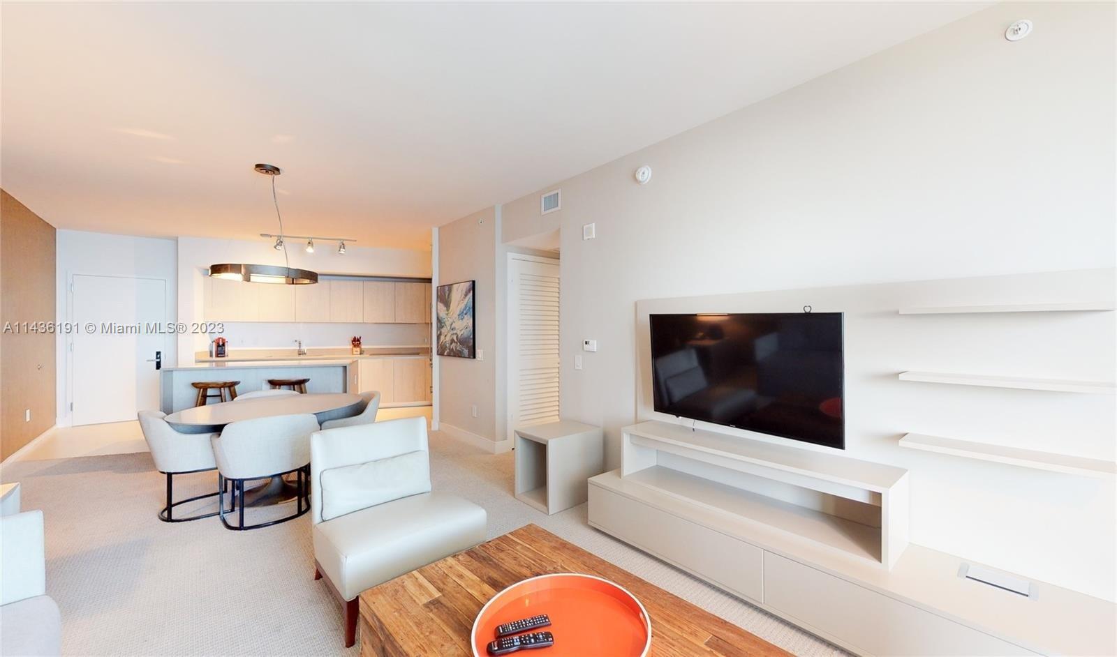 4111 SOUTH OCEAN DRIVE CO - Residential
