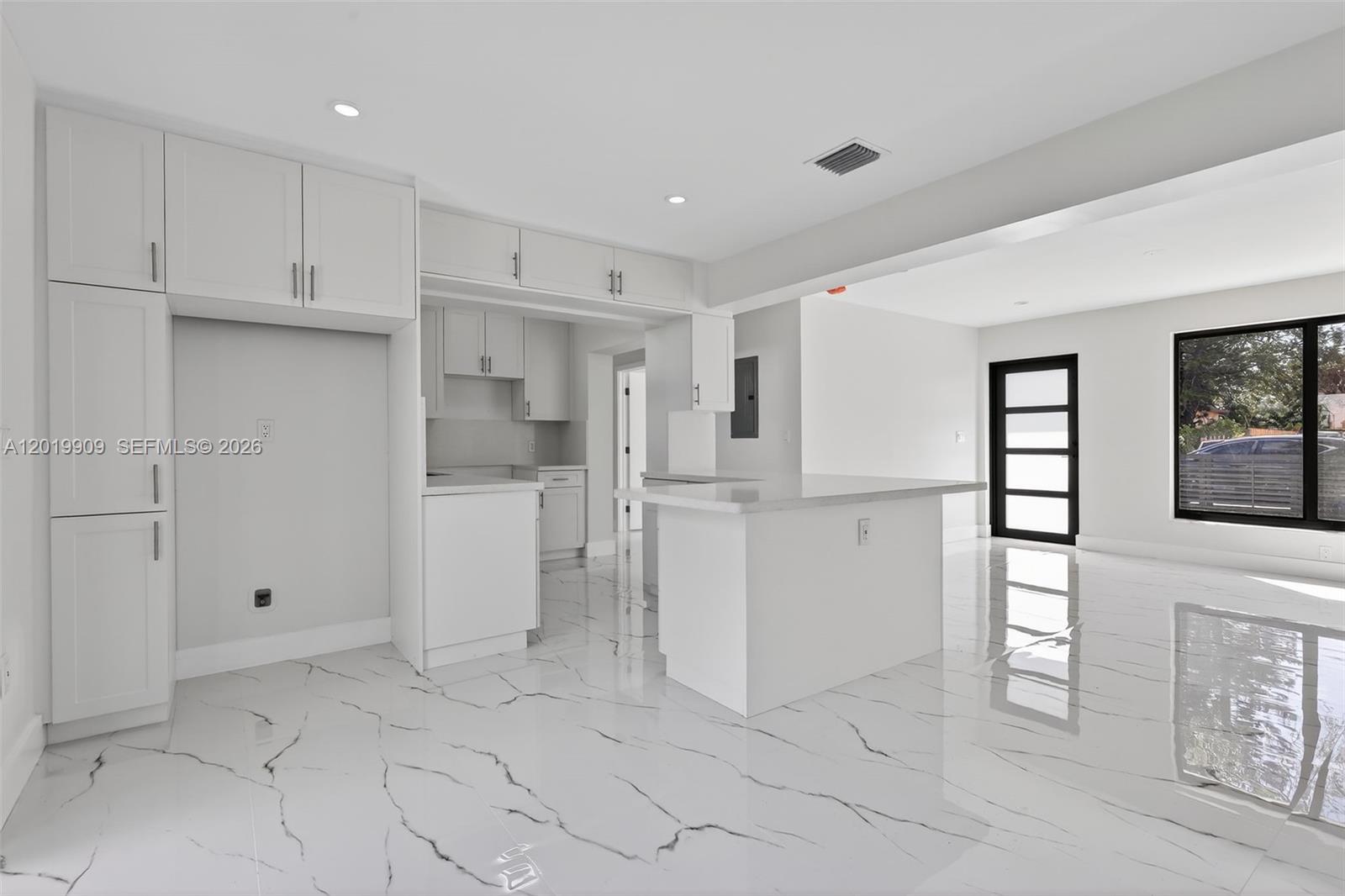 EDISON HEIGHTS SEC D - Residential