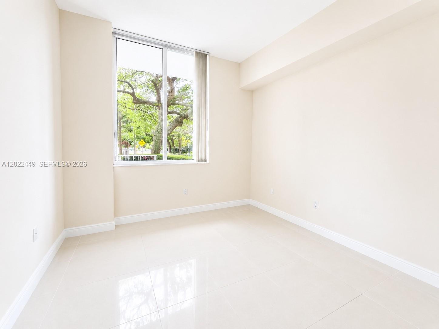 TERRAZAS RIVERPARK VILLAG - Residential